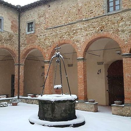 Santa Maria Della Pace Panzió Montespertoli Kültér fotó